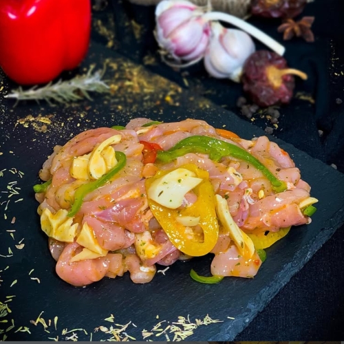 "شوارما الدجاج المتبلة" (Chawarma de Poulet)